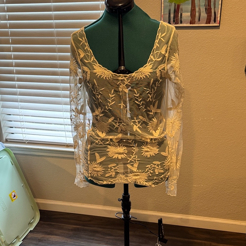 Source Unknown Cream Sheer Floral Embroidered Long-Sleeve Top